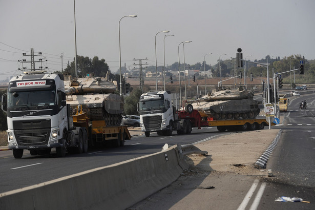 Transport izraelskich czołgów