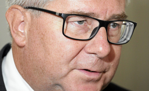 Ryszard Czarnecki ostro o decyzji w sprawie Polski: Na wskroś polityczna