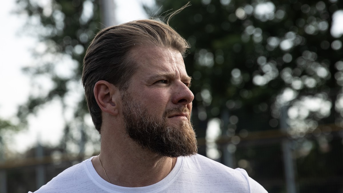Kamarás Iván a rajongóinak üzent: „Nem jelöltelek be. Nem írtam üzenetet. Nem hívtalak randizni”