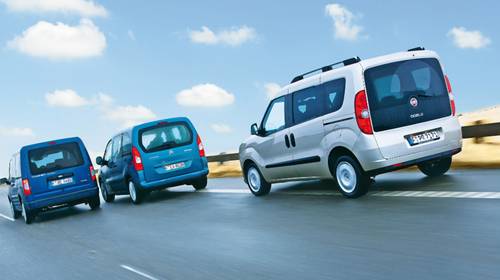 Wielozadaniowcy Niczego Się Nie Boją: Ford Tourneo Connect Kontra Citroen Berlingo I Fiat Doblo