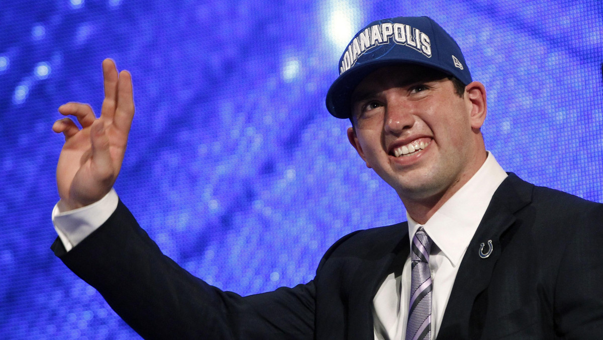 Andrew Luck został wybrany jako pierwszy zawodnik tegorocznego draftu National Football League. Prawo do podjęcia o przygarnięciu kogoś  z "jedynką" mieli Indianapolis Colts.