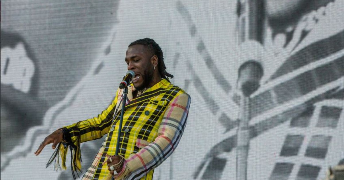 Burna Boy performs at Coachella 2019 Pulse Nigeria
