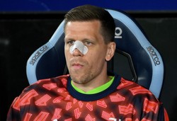 Szczęsny odrzucił ofertę Juventusu. Zobacz, jakie zarobki mu oferowali