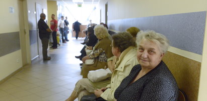 Zwykli Polacy upokorzeni przez służbę zdrowia