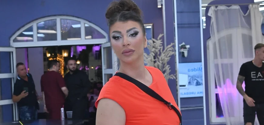 "Ona je mečki kroz d**e prošla, ja sam je štitila" Miljana Kulić RASKRINKALA Maju Marinković, spomenula njene RANE RADOVE: "Klela mi se u Takija da to nije uradila"