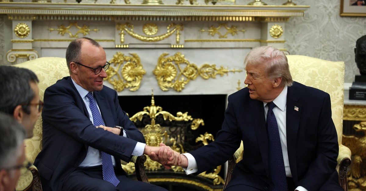 Kanclerz Niemiec jest "służalczy" wobec Trumpa? Media: "Bezzębny wojownik" zna reguły gry