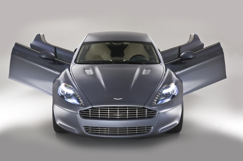 Aston martin rapide