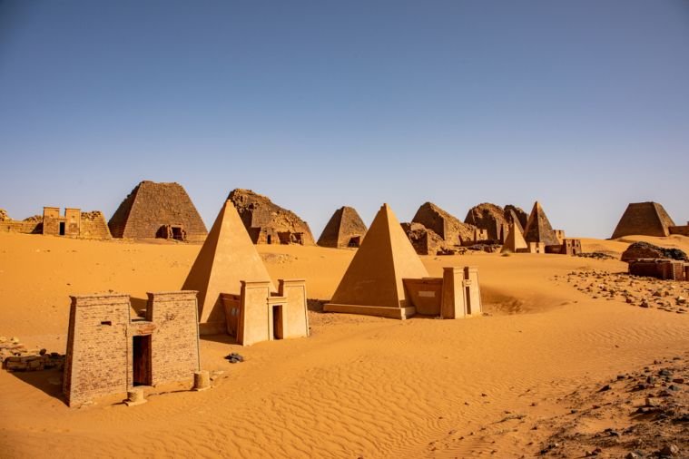 Nubijskie piramidy w Meroe / fot. Shutterstock