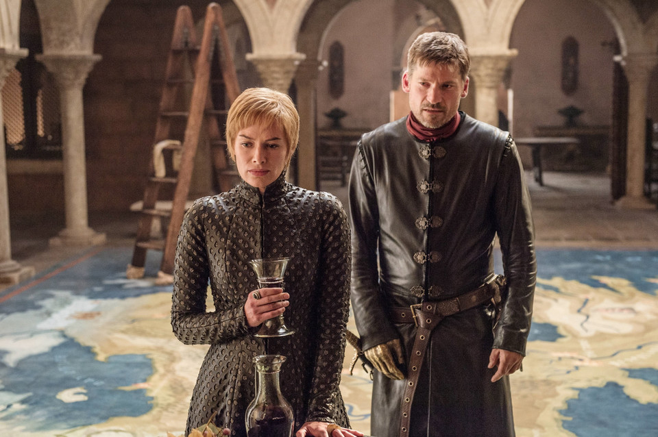 Jaime (Nikolaj Coster-Waldau) i Cersei (Lena Headey) w serialu "Gra o tron"