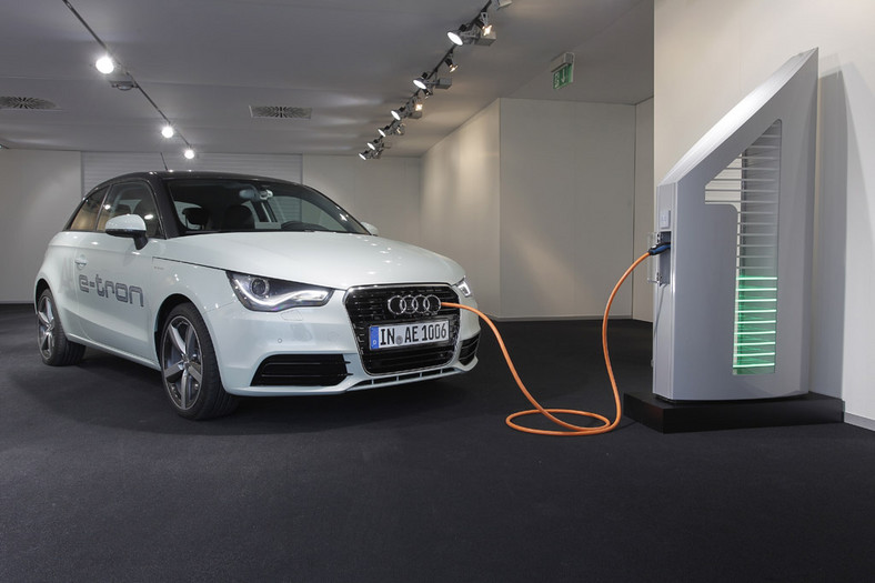 Nowe Audi jadą z prądem