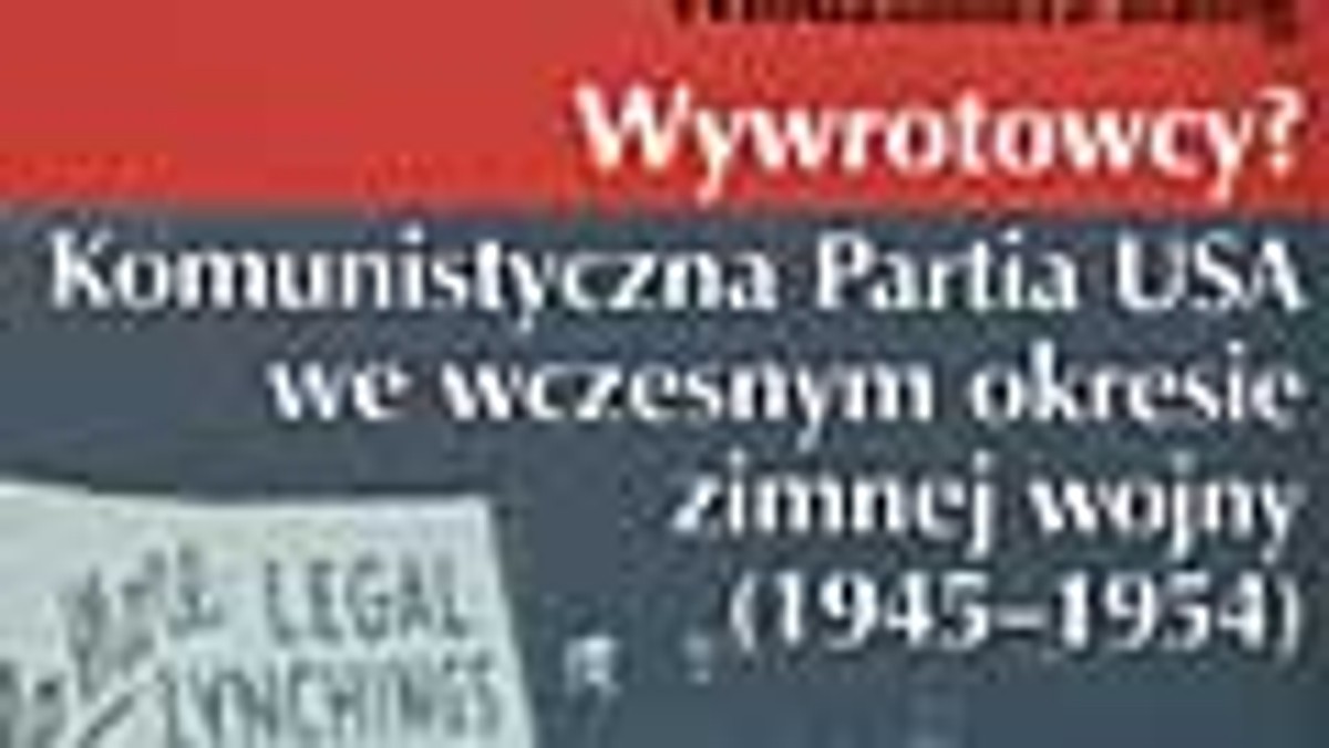 Przyjazne oblicze Komunistycznej Partii Stanów Zjednoczonych zmieniło się całkowicie w roku 1939 i było jednym z najpoważniejszych przewartościowań w jej historii. Komuniści po raz kolejny wykazali swą zależność od Moskwy i na wyraźne jej żądanie poparli pakt Ribbentrop-Mołotow podpisany 23 sierpnia.