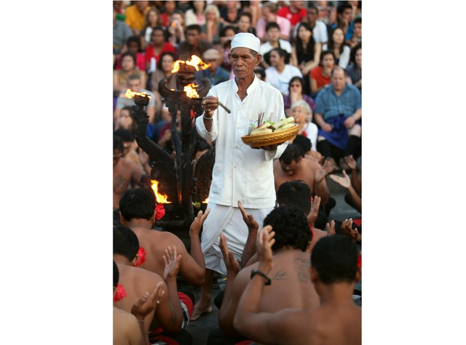 Taniec Kecak w świątyni Uluwatu