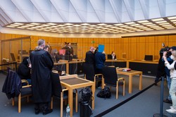 Wyroki dla pedofilskiej siatki w Niemczech. ARD: Oskarżeni śmiali się na sali sądowej