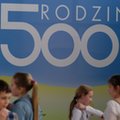 Rząd chwali się liczbą wniosków o 500 plus i 300 plus złożonych przez internet