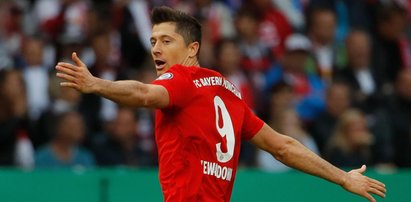 Polak wśród najlepszych piłkarzy. Lewandowski walczy z legendami