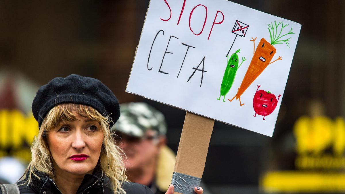 demonstracja przeciwko CETA TTIP