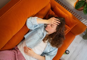 Umor kao simptom masne bolesti jetre pojavljuje se već u njenoj prvoj fazi 