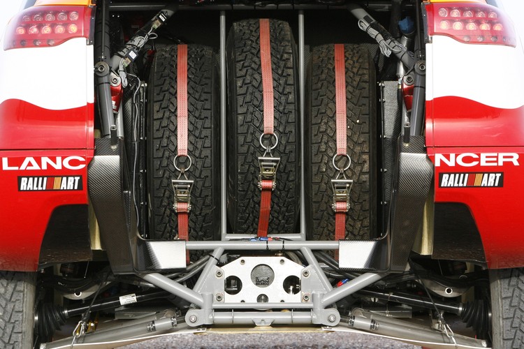 ...ekwipunek na pokład...