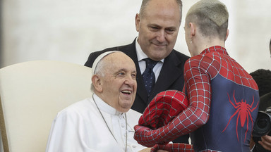 Na audiencji u papieża pojawił się Spider-Man. Młody Włoch wypełnia w swoim życiu bardzo ważną misję