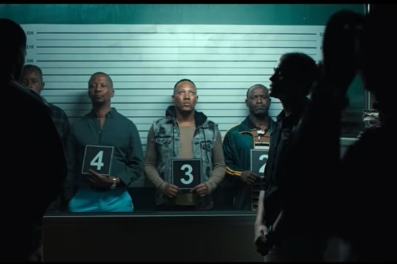 "Jedan od najgorih filmova koje sam ikada gledao": Novi triler na Netfliksu NAJGLEDANIJI U SRBIJI, a gledaoci razočarani  (VIDEO)