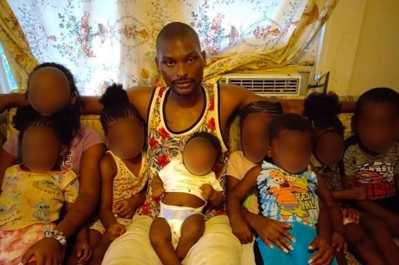 (FOTO) OVO JE MUŠKARAC KOJI JE UBIO OSMORO DECE! Sumnja se da su neka od njih i NJEGOVA, pre pokolja u Luizijani objavio fotografiju sa ćerkom