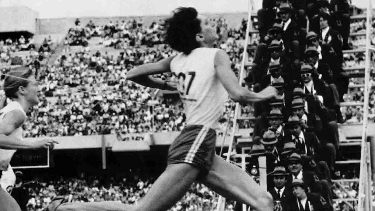 Z całą pewnością można powiedzieć o niej, że jest najbardziej utytułowaną polską sportsmenką. Przemawiają za tym 3 złote, 2 srebrne i 2 brązowe medale olimpijskie, a także 10 rekordów świata, jakie ustanowiła podczas wieloletniej kariery.