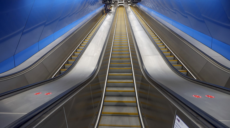 Deák Ferenc tér M3 metró megnyitó / Fotó: Zsolnai Péter