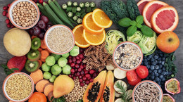 Statystyczny Polak spożywa rocznie 110 kg warzyw i owoców