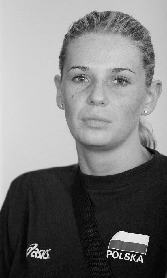 AGATA MROZ