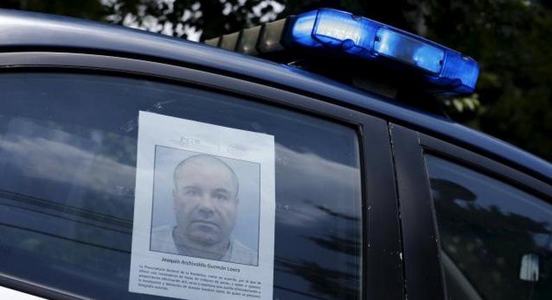 Mexico says arrests 7 officials over escape of drug kingpin