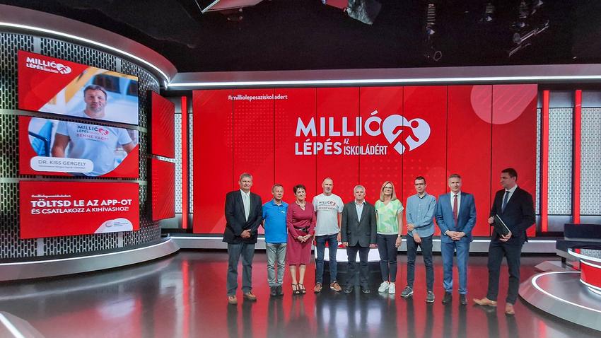 Millió Lépés az iskoládért, mozgás, lépésszám, millió lépés