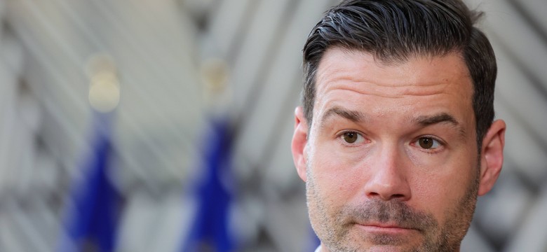 Burza w szwedzkim rządzie. Syn ministra ds. migracji wśród neonazistów
