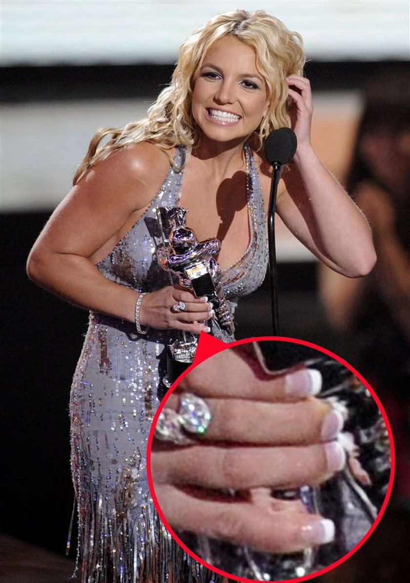 Zobacz paznokcie Britney Spears