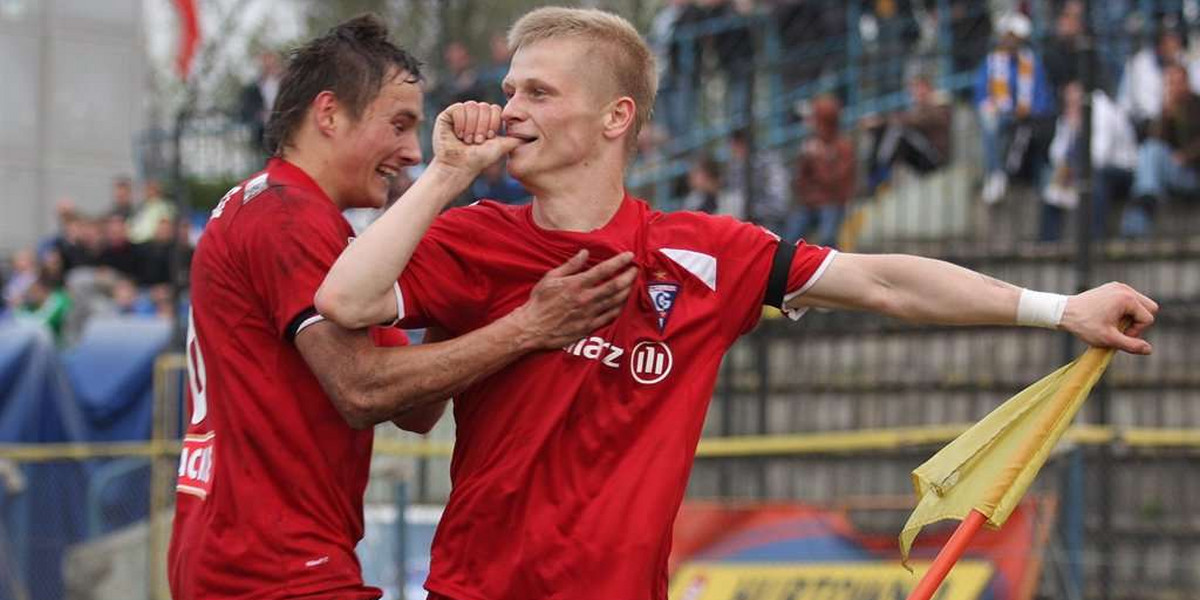 Adrian Świątek przeszedł z ŁKS do Górnika. Jesienią w meczu tych drużyn strzelił gola dla ŁKS, czy teraz strzeli dla Górnika