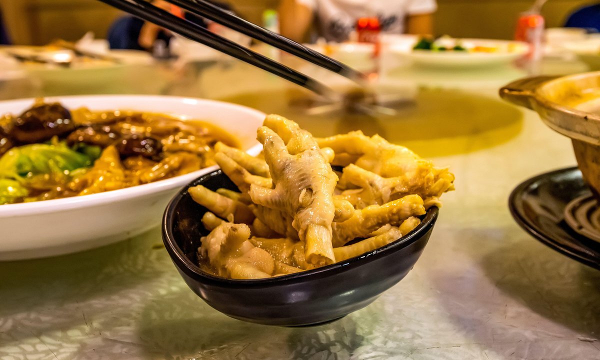 Skandal w chińskiej restauracji. Klienci dostali wysokie odszkodowania