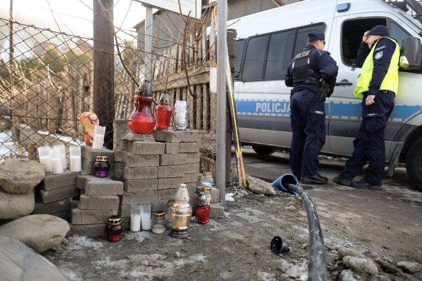 Śledczy badają, jak doszło do potężnego wybuchu, który zabił 8-osobową rodzinę