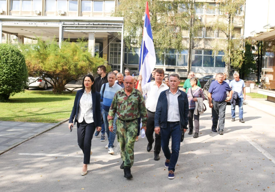 pres-foto-Narodni-front-5-872x610