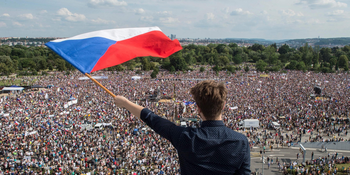 Ćwierć miliona Czechów wyszło na ulice