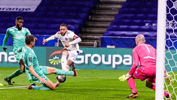 Oympique Lyon - Angers