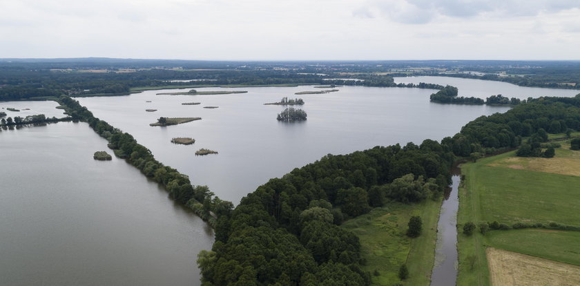 Ratują Dolinę Baryczy. Pompy od marszałka już działają