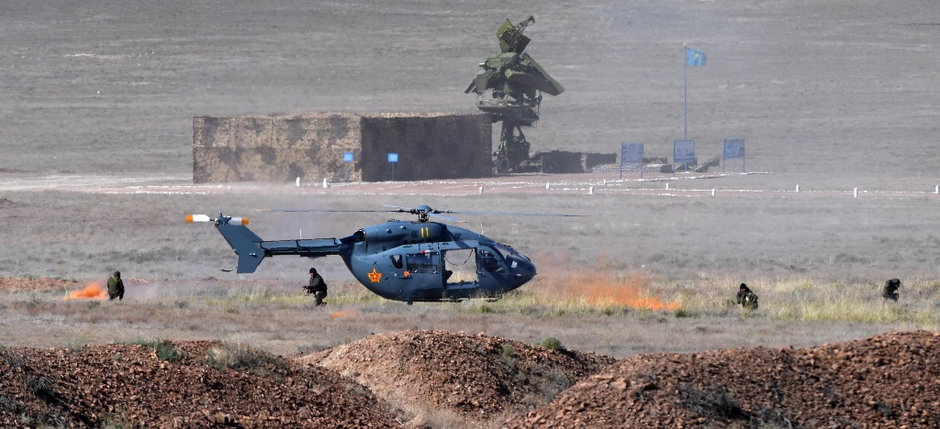 Uno de los chasis europeos adquiridos por Kazajstán son los helicópteros EC145.
