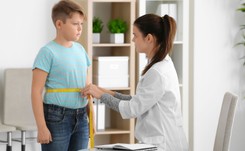 Rosnący problem: otyłość dzieci. Jak to zatrzymać?