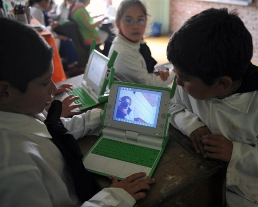 LAPTOPY  URUGUAY EDUCATION