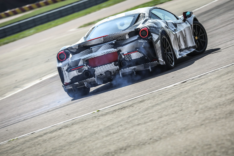 Ferrari 488 Pista