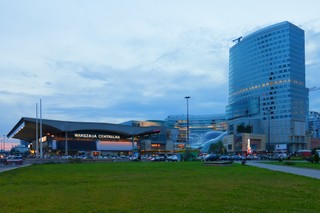 Inwestycyjny wyścig z dworcami na Euro 2012 trwa