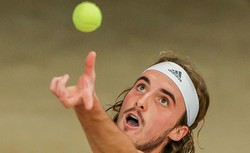 Tsitsipas: Kwarantanna domowa powinna być obowiązkowa co roku