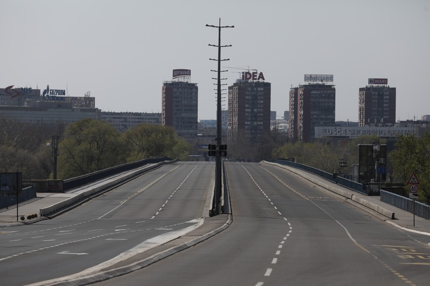 Kon: „Najvažnije je sprečiti kontakte, a to je izgleda najjednostavnije kroz policijski čas!”