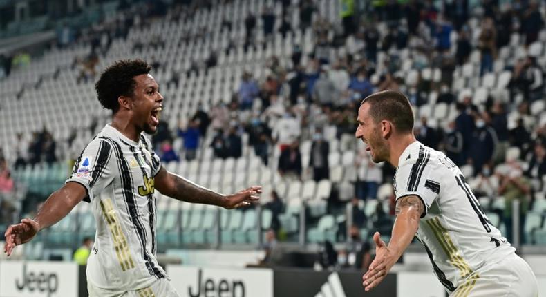 Juventus midfielder Weston McKennie (L) has recovered from coronavirus