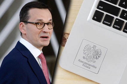 Rząd chce rozdać uczniom "patriotyczne" laptopy. Na każdym znajdzie się orzeł