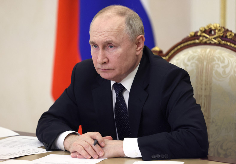 Prezydent Rosji Władimir Putin podczas wideokonferencji w Moskwie, 3 kwietnia 2024 r.